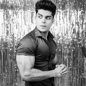 Tejas thakur