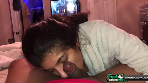 Loving Pakistani Beautiful Babe Seductive Sex Video