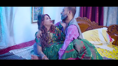 Desi Tharki Sasurji Kia Zabardasti Apni Bahu Kay Sath