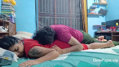 Real Life Married Indian Mallu Couple Bedroom Sex