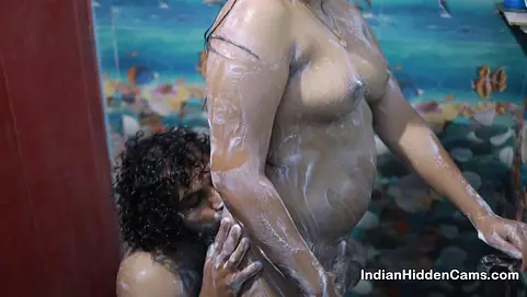 Indian Mallu Bhabhi Sucking Big Cock While In Shower