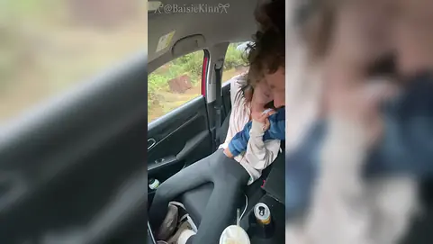BaisieKinn & LittleBunnyBaisie go wild with squirting orgasms in the car